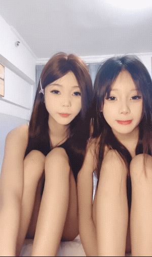 06极品姐妹 – 两位校花学妹 美鲍叠加 [5P + 5V／10.06GB]